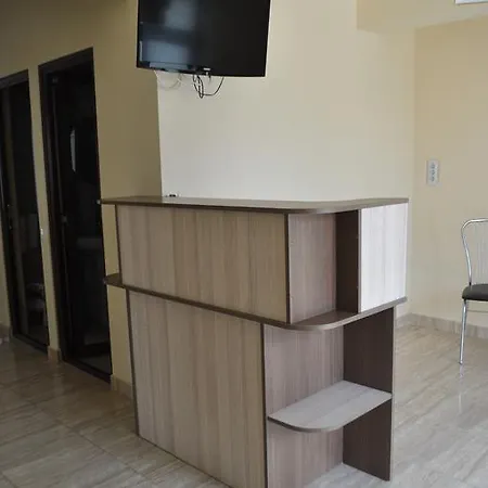 Raza - Locatie Centrala 艾福雷诺德