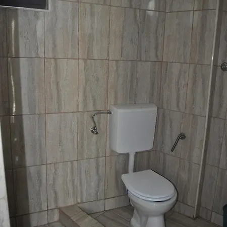 招待所 Raza - Locatie Centrala 艾福雷诺德