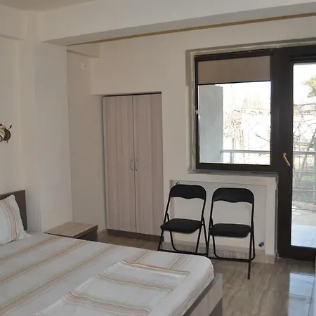 Guest house Vila Raza *