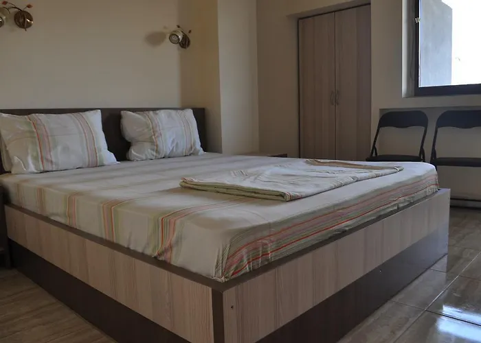 게스트하우스 Raza - Locatie Centrala