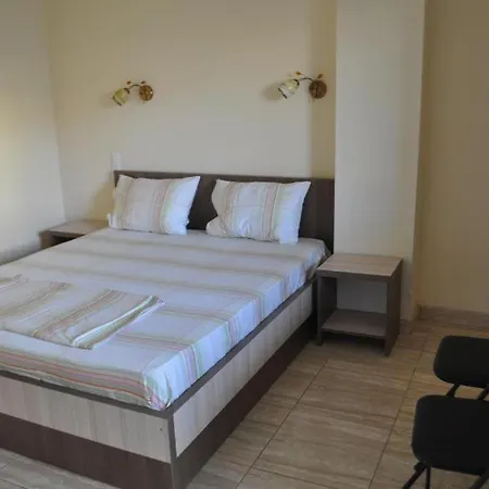 Raza - Locatie Centrala Casa de hóspedes 3*